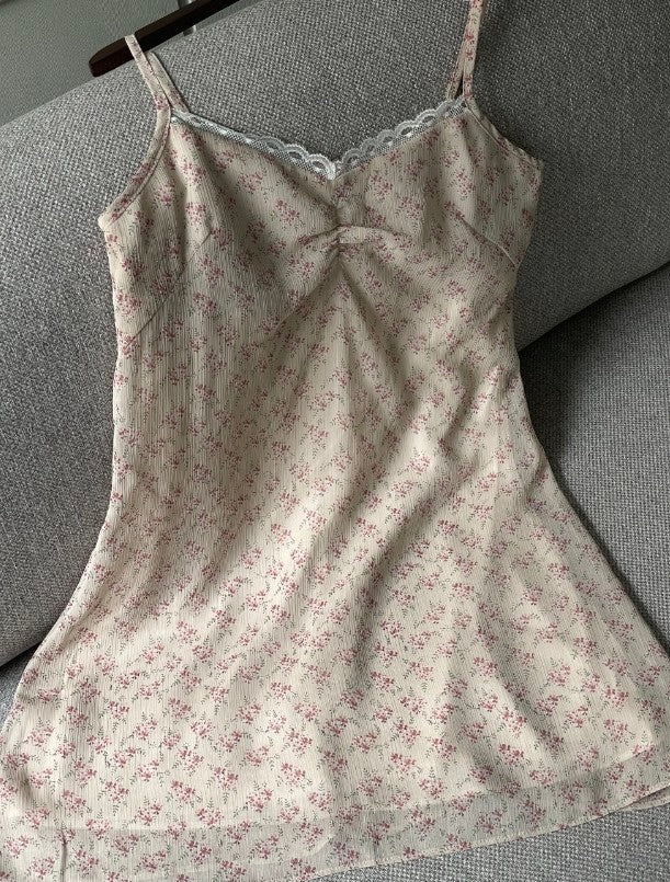 〔預購〕♡延南花期・蕾絲碎花洋裝♡